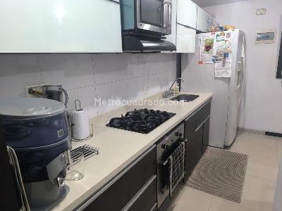 Apartamento de 3 alcobas en venta en El Poblado, Medellín, 92 m² · foto 15 de 20