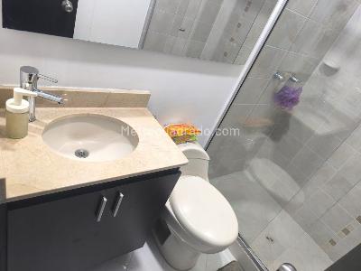 Apartamento de 3 alcobas en venta en El Poblado, Medellín, 92 m² · foto 16 de 20