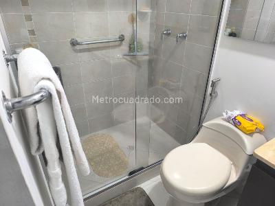 Apartamento de 3 alcobas en venta en El Poblado, Medellín, 92 m² · foto 9 de 20