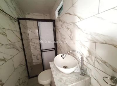 Casa de 4 alcobas en venta en Cabañitas, Bello, 107 m² · foto 6 de 18