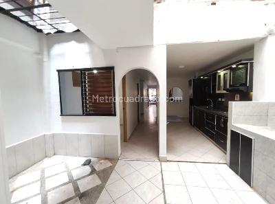 Casa de 4 alcobas en venta en Cabañitas, Bello, 107 m² · foto 7 de 18