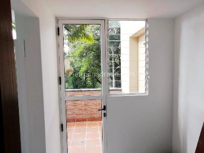 Apartamento de 2 alcobas en venta en San Lucas, Medellín, 118 m² · foto 13 de 16