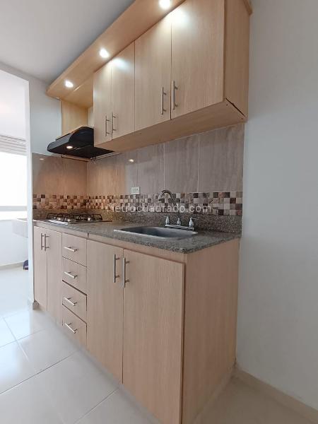 Apartamento en arriendo con 3 alcobas en Ciudad Niquía, Bello - 2