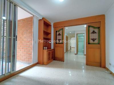 Apartamento de 3 alcobas en venta en Bolivariana, Medellín, 171 m² · foto 10 de 20