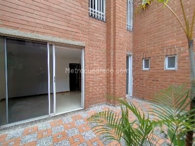 Apartamento de 3 alcobas en venta en Bolivariana, Medellín, 171 m² · foto 12 de 20