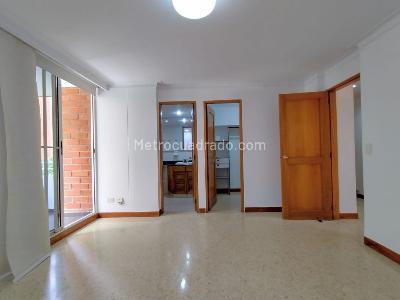 Apartamento de 3 alcobas en venta en Bolivariana, Medellín, 171 m² · foto 16 de 20