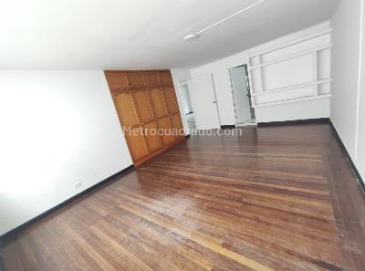 Casa de 4 alcobas en arriendo en Estadio, Medellín, 290 m² · foto 5 de 20