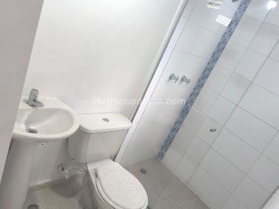 Apartamento en venta en Ditaires, Itagüí · foto 9 de 18