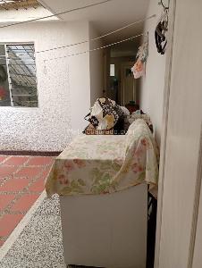 Casa de 5 alcobas en arriendo en Estadio Florida Nueva, Medellín, 375 m² · foto 20 de 20