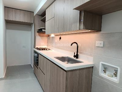 Apartamento de 2 alcobas en venta en El Porvenir, Rionegro, 52 m² · foto 2 de 20