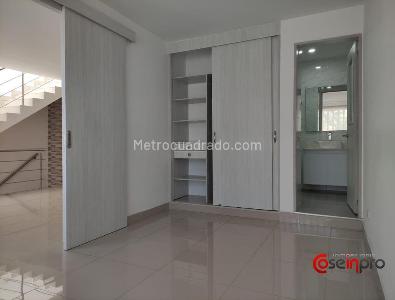 Casa de 5 alcobas en venta en La Alameda, Rionegro, 270 m² · foto 12 de 20