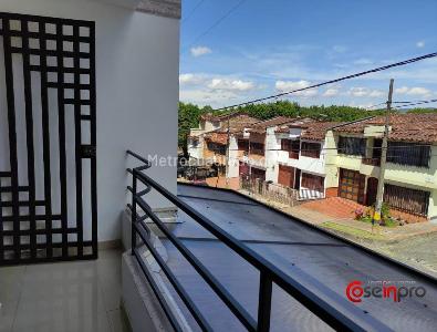 Casa de 5 alcobas en venta en La Alameda, Rionegro, 270 m² · foto 13 de 20