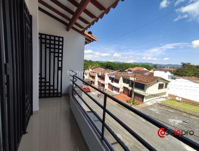 Casa de 5 alcobas en venta en La Alameda, Rionegro, 270 m² · foto 17 de 20