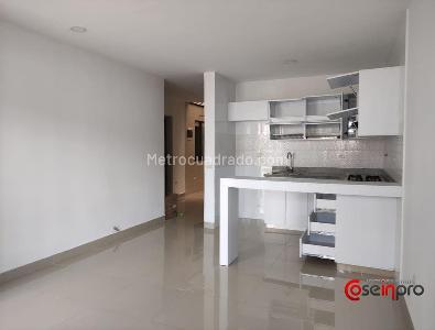 Casa de 5 alcobas en venta en La Alameda, Rionegro, 270 m² · foto 2 de 20