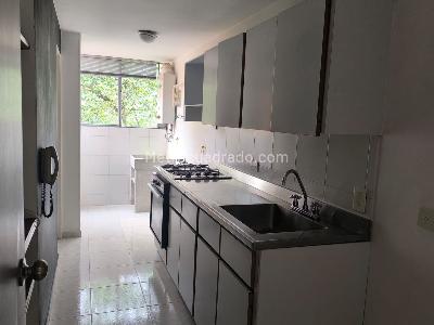 Apartamento en venta en La Frontera, Medellín · foto 6 de 20