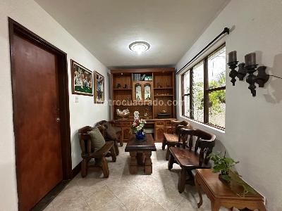 Casa de 4 alcobas en venta en Simon Bolivar, Medellín, 194 m² · foto 8 de 20