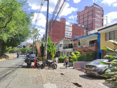 Casa de 5 alcobas en venta en Calasanz, Medellín, 450 m² · foto 20 de 20