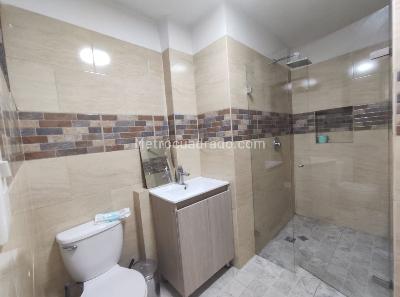 Casa de 5 alcobas en venta en Calasanz, Medellín, 450 m² · foto 12 de 20