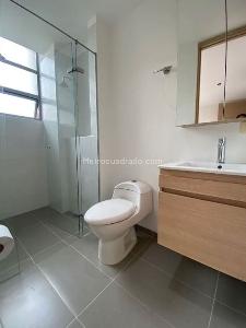 Apartamento de 3 alcobas en venta en Loma Del Esmeraldal, Envigado, 169 m² · foto 6 de 20