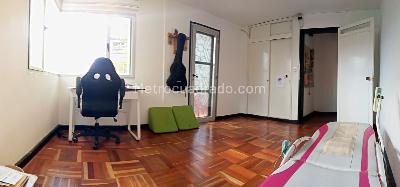 Apartamento en venta en Los Angeles, Medellín · foto 14 de 19