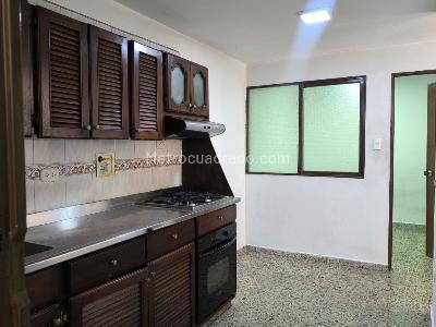 Casa de 5 alcobas en venta en Buenos Aires, Medellín, 160 m² · foto 4 de 20