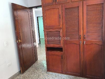 Casa de 5 alcobas en venta en Buenos Aires, Medellín, 160 m² · foto 17 de 20