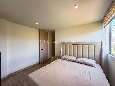 Apartamento de 3 alcobas en venta en San German, Medellín, 75 m² · foto 9 de 20