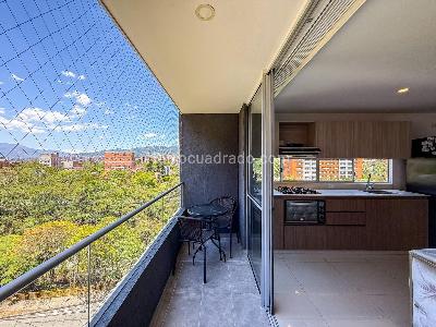 Apartamento de 3 alcobas en venta en San German, Medellín, 75 m² · foto 3 de 20