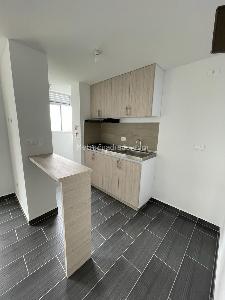 Apartamento de 2 alcobas en venta en Fontibón, Rionegro, 56 m² · foto 3 de 10