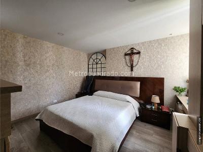 Apartamento de 3 alcobas en venta en San Jose, Sabaneta, 134 m² · foto 6 de 19