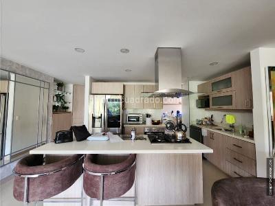 Apartamento de 3 alcobas en venta en San Jose, Sabaneta, 134 m² · foto 10 de 19