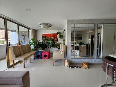 Apartamento de 3 alcobas en venta en San Jose, Sabaneta, 134 m² · foto 5 de 19