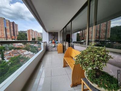 Apartamento de 3 alcobas en venta en San Jose, Sabaneta, 134 m² · foto 3 de 19
