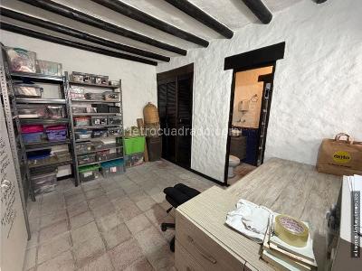 Casa en venta en El Nogal, Medellín · foto 11 de 17