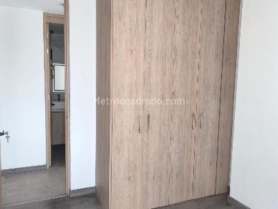 Apartamento de 3 alcobas en venta en Los Colores, Medellín, 94 m² · foto 10 de 20