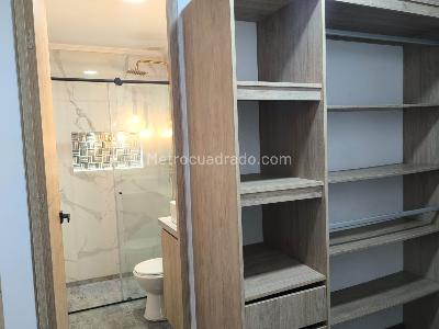 Apartamento de 3 alcobas en venta en Los Colores, Medellín, 94 m² · foto 7 de 20