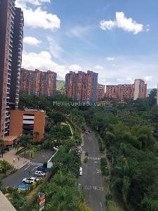 Apartamento en venta en Belen Loma De Los Bernal, Medellín · foto 8 de 15