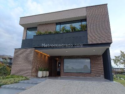 Casa en Arriendo, Alto de palmas, Envigado