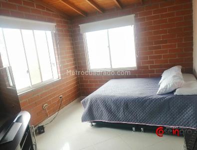 Casa en venta en Ditaires, Itagüí · foto 12 de 20