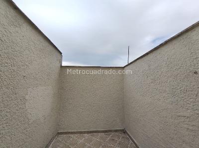Casa de 3 alcobas en venta en Cuarta Brigada, Medellín, 141 m² · foto 18 de 20