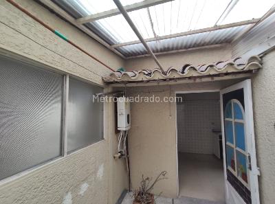 Casa de 3 alcobas en venta en Cuarta Brigada, Medellín, 141 m² · foto 17 de 20