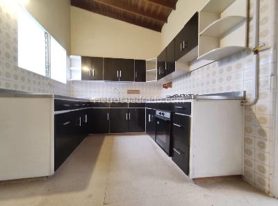 Casa de 3 alcobas en venta en Cuarta Brigada, Medellín, 141 m² · foto 6 de 20