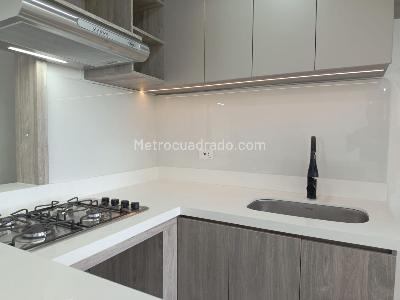 Apartamento de 2 alcobas en venta en Cuatro Esquinas, Rionegro, 49 m² · foto 9 de 18