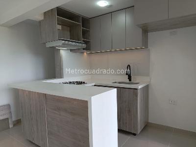 Apartamento de 2 alcobas en venta en Cuatro Esquinas, Rionegro, 49 m² · foto 2 de 18