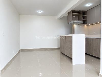 Apartamento de 2 alcobas en venta en Cuatro Esquinas, Rionegro, 49 m² · foto 6 de 18