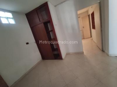Casa de 3 alcobas en venta en Manrique, Medellín, 115 m² · foto 8 de 17