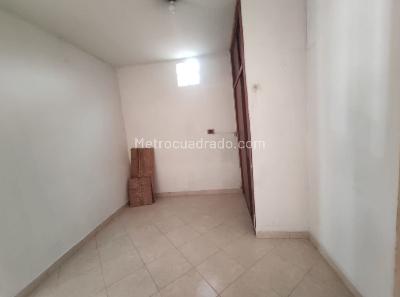 Casa de 3 alcobas en venta en Manrique, Medellín, 115 m² · foto 10 de 17