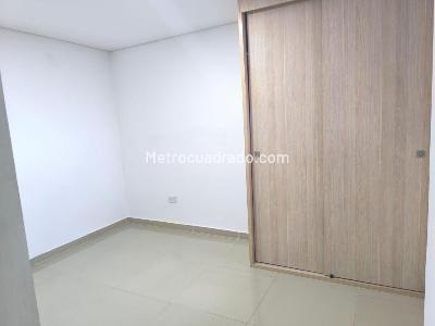 Apartamento de 2 alcobas en venta en Cuatro Esquinas, Rionegro, 51 m² · foto 12 de 20