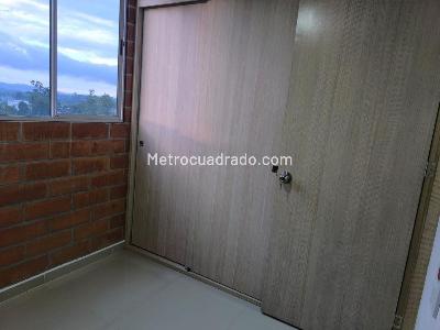 Apartamento de 2 alcobas en venta en Cuatro Esquinas, Rionegro, 51 m² · foto 13 de 20