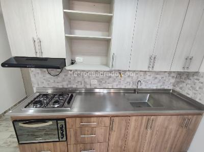 Apartamento de 1 alcoba en arriendo en Laureles, Medellín, 35 m² · foto 2 de 16